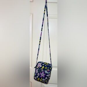 Vera Bradley‎ Floral Nightingale Hipster Navy/Purple Crossbody Purse